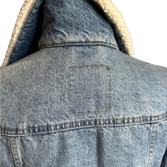 Mossimo Jean Jacket Sherpa Collar Womens Denim Trucker Coat Distressed Size S/P - Picture 15 of 17